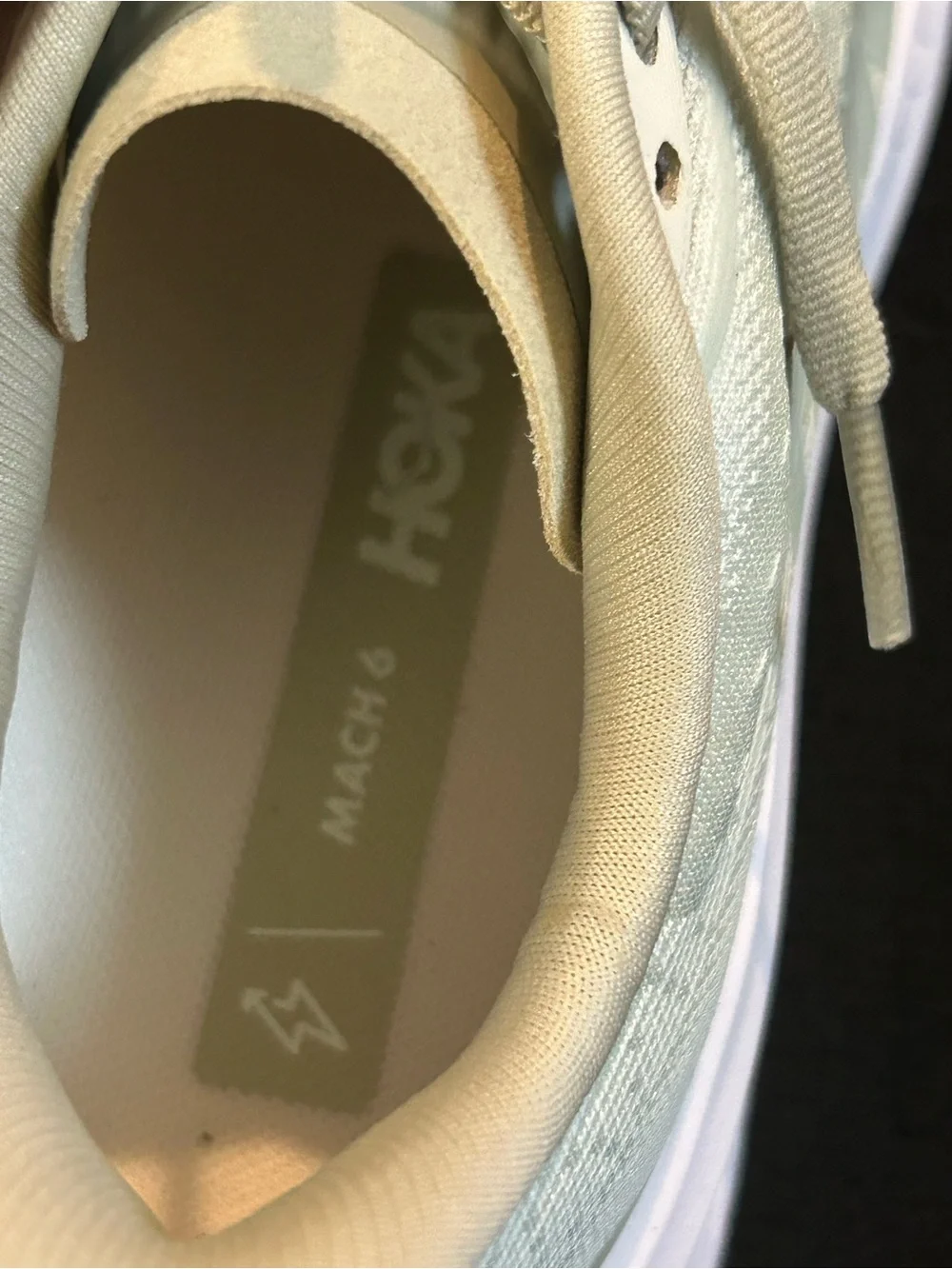 HOKA Mach oyster athletic training running lace up shoes sneakers women’s 9 new